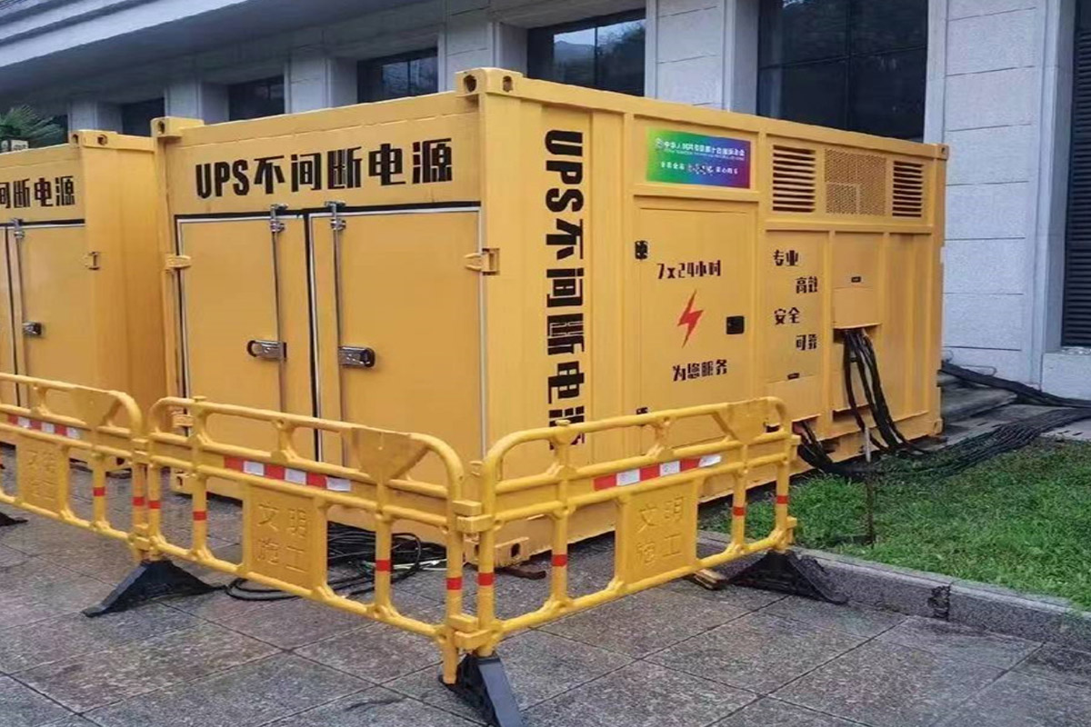 华亭发电机租赁施工现场